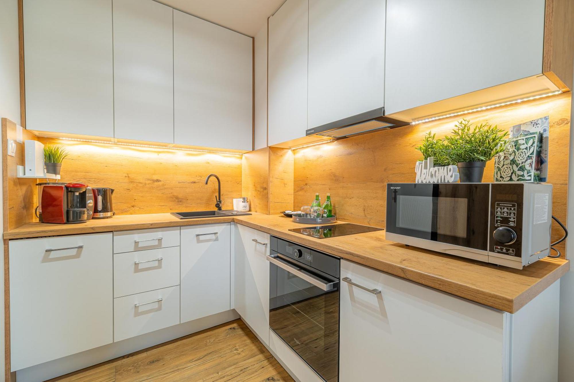 Horyzont Apartamenty - Kapitanski Mostek- Blisko Portu- Sniadania Kolobrzeg Dış mekan fotoğraf