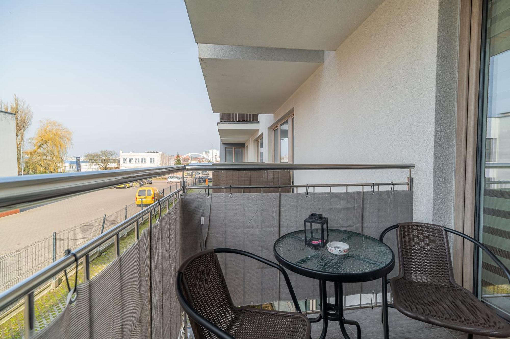 Horyzont Apartamenty - Kapitanski Mostek- Blisko Portu- Sniadania Kolobrzeg Dış mekan fotoğraf