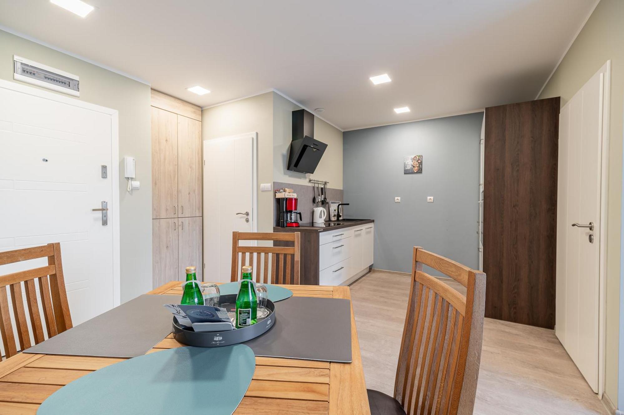 Horyzont Apartamenty - Kapitanski Mostek- Blisko Portu- Sniadania Kolobrzeg Dış mekan fotoğraf