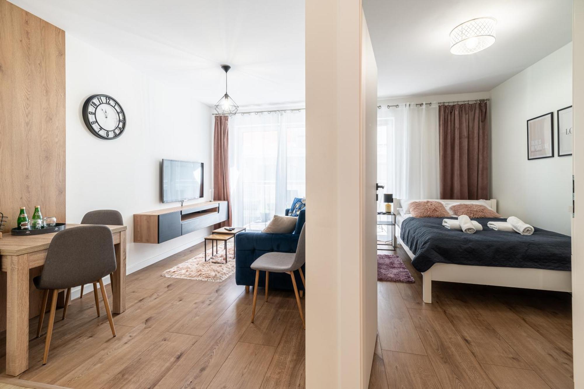 Horyzont Apartamenty - Kapitanski Mostek- Blisko Portu- Sniadania Kolobrzeg Dış mekan fotoğraf
